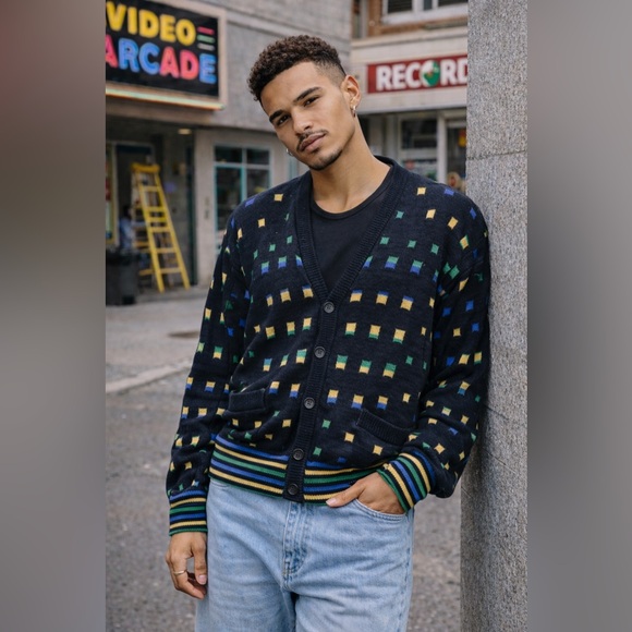 Vintage COOGI Australia Mercerised Cotton Sweater (Made in Australia) - Picture 3 of 9